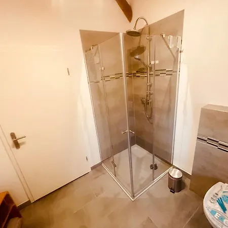 Alter Stall Melzow
