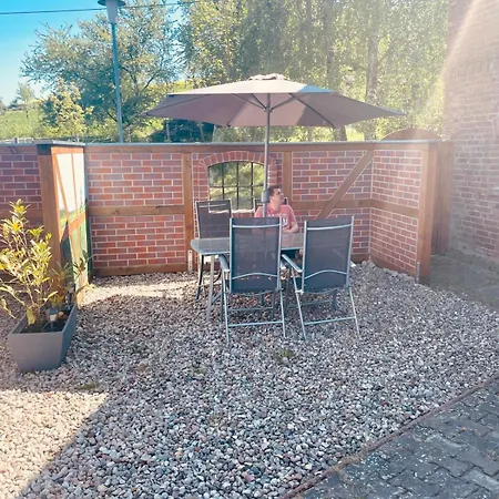 Alter Stall * Melzow